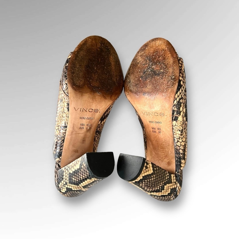Vince Heath Cross Strap Snake Leather Mule. - Picture 6 of 6